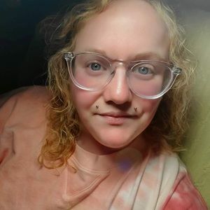 Meet your Posher, Kalli